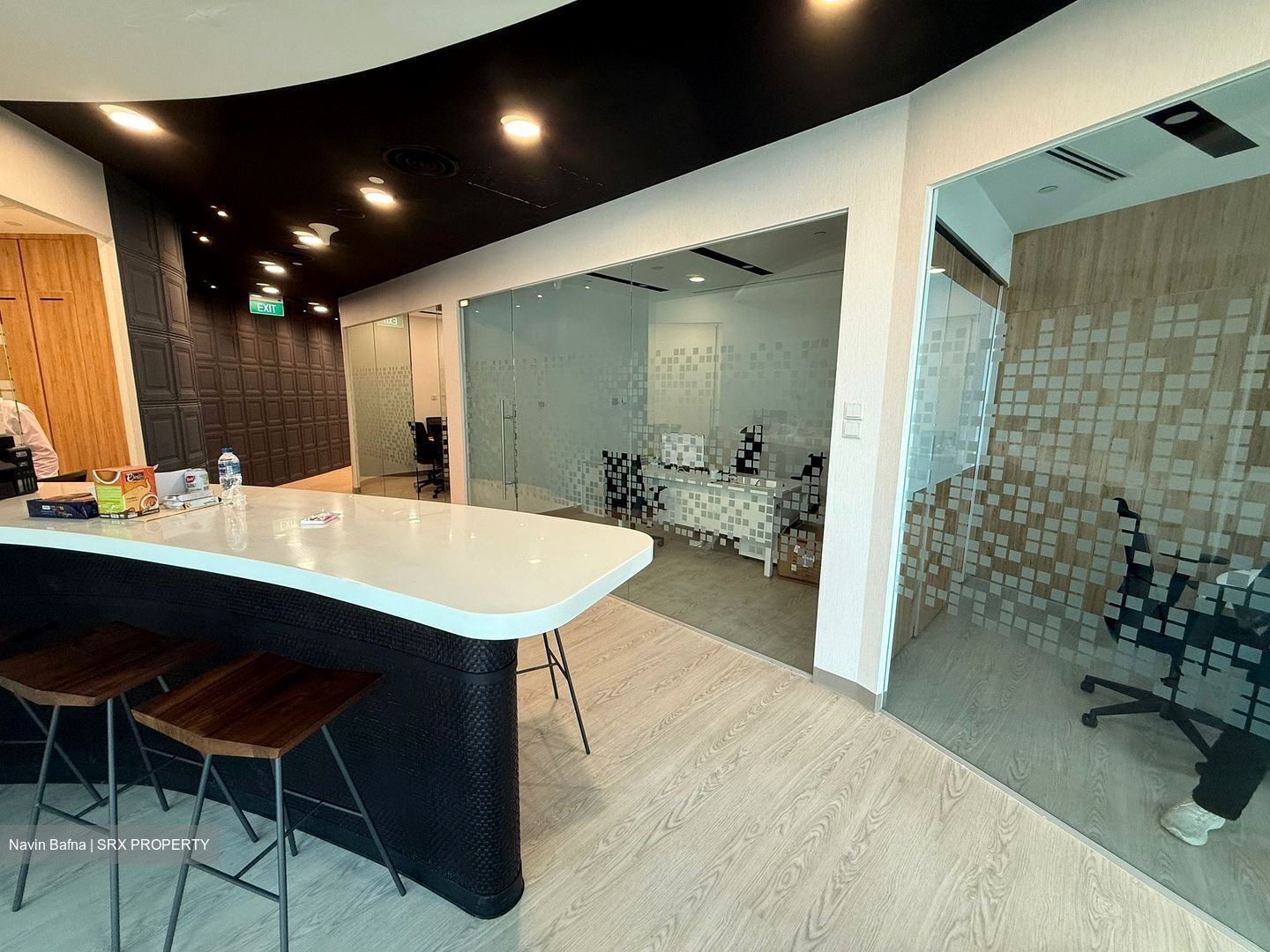 PLUS (D1), Office #479398921